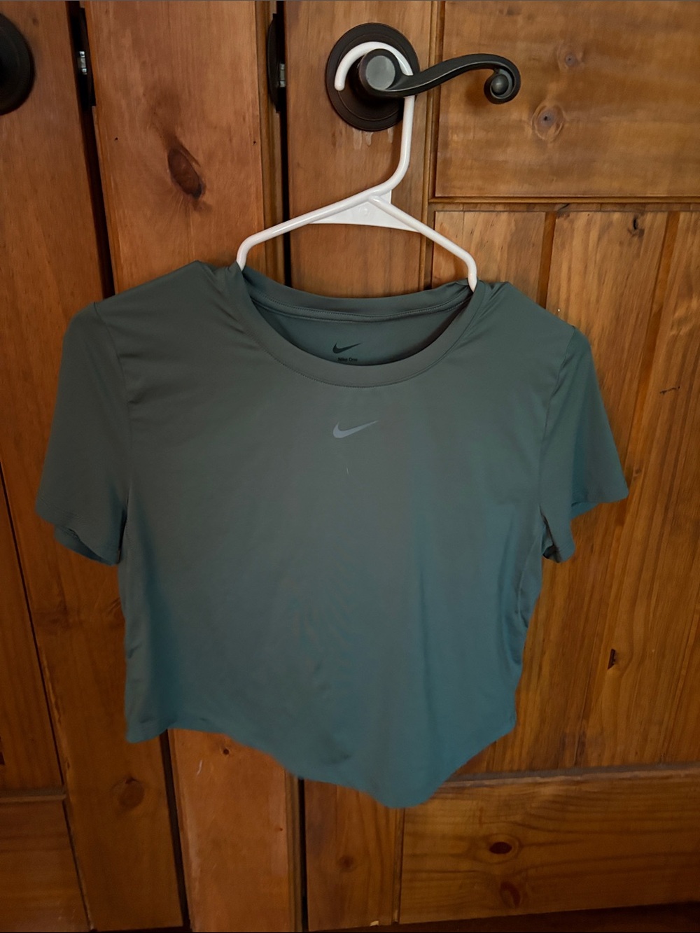 Nike Women's Cropped Performance Short Sleeve Top — Slate Green